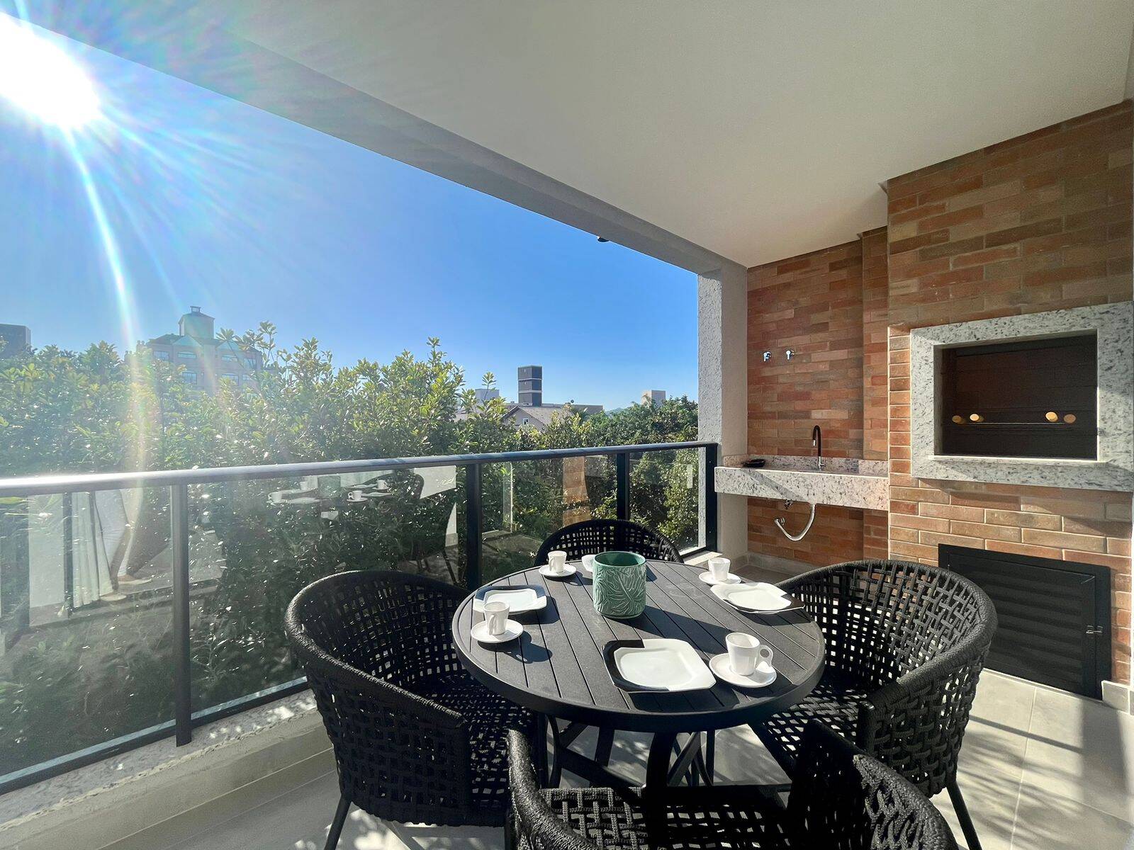 Apartamento à venda e temporada com 2 quartos, 84m² - Foto 15