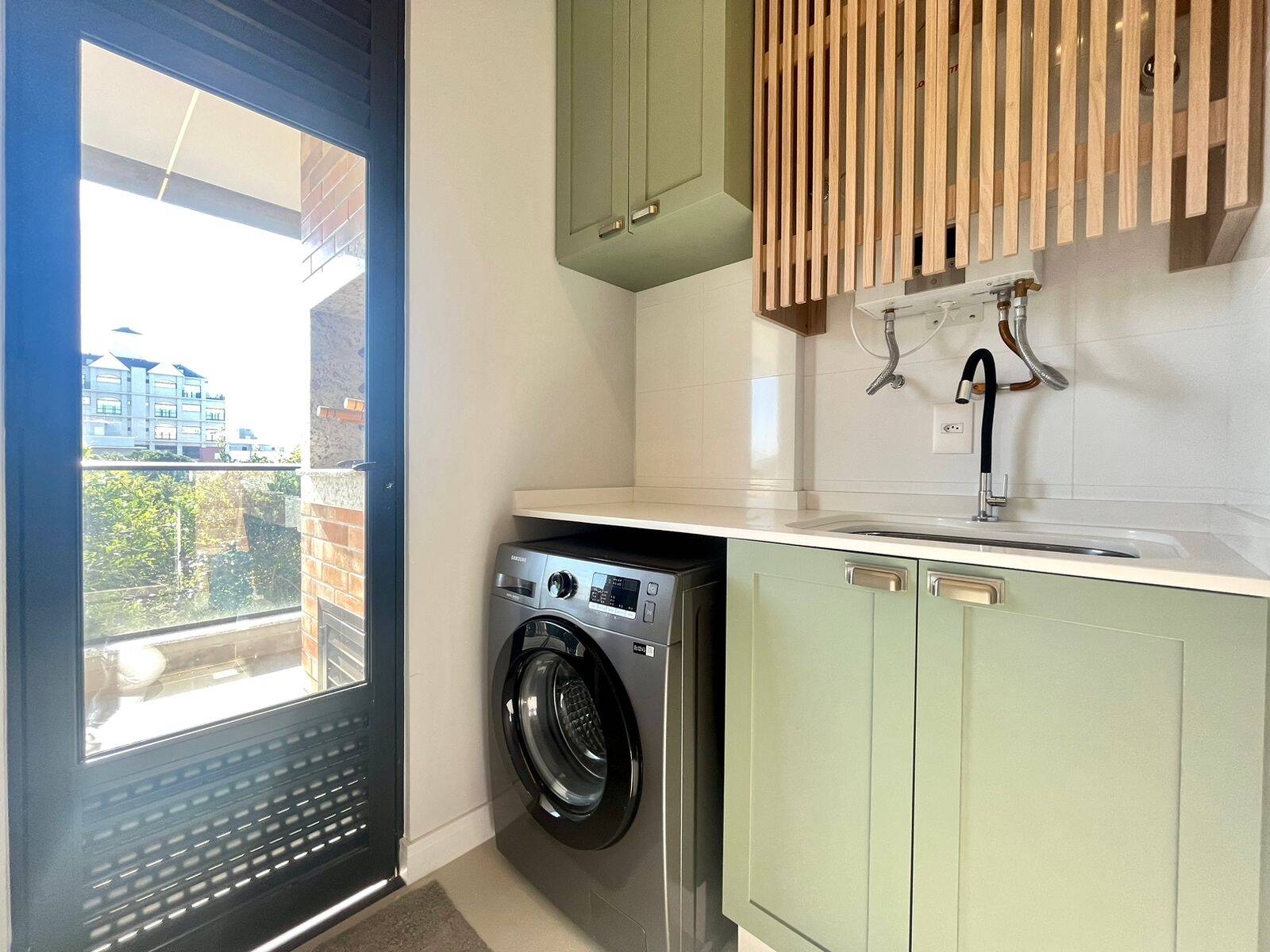 Apartamento à venda e temporada com 2 quartos, 84m² - Foto 12
