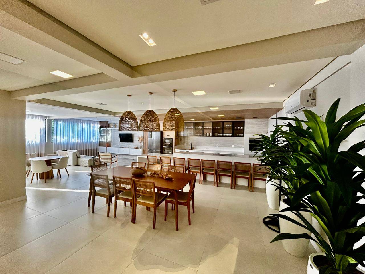Apartamento à venda e temporada com 2 quartos, 84m² - Foto 30