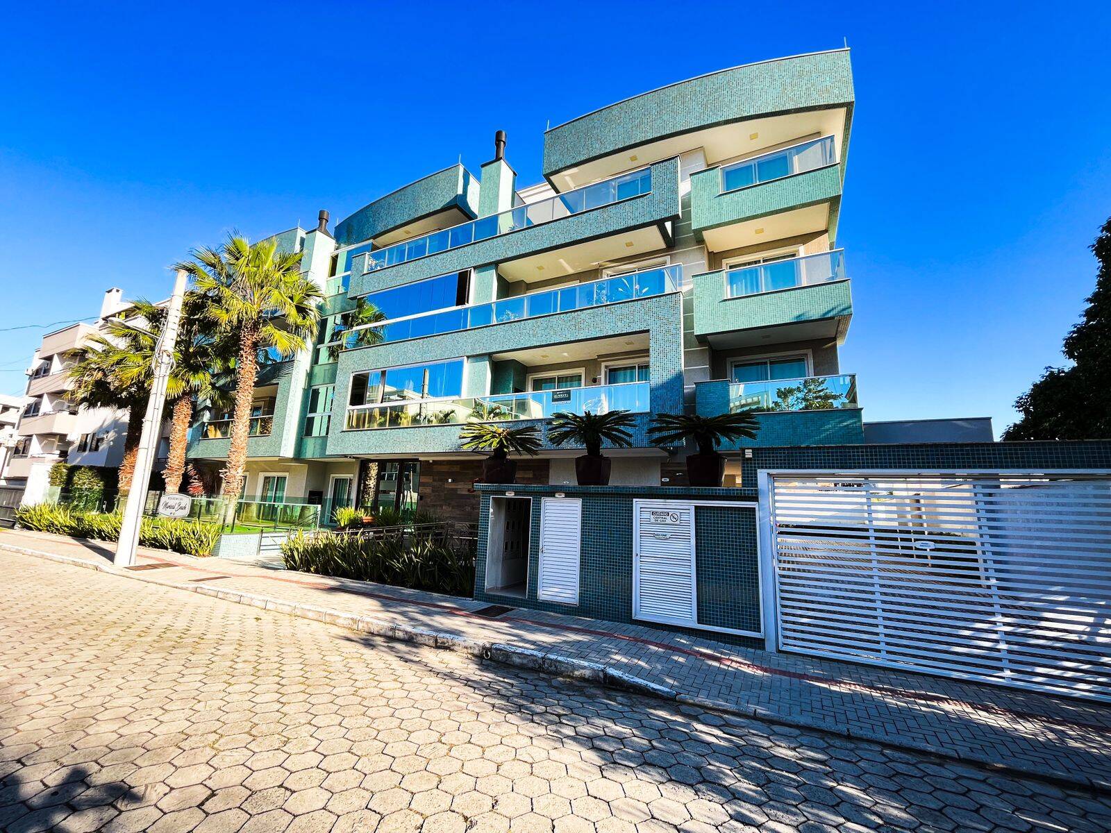 Cobertura, 3 quartos, 190 m² - Foto 1