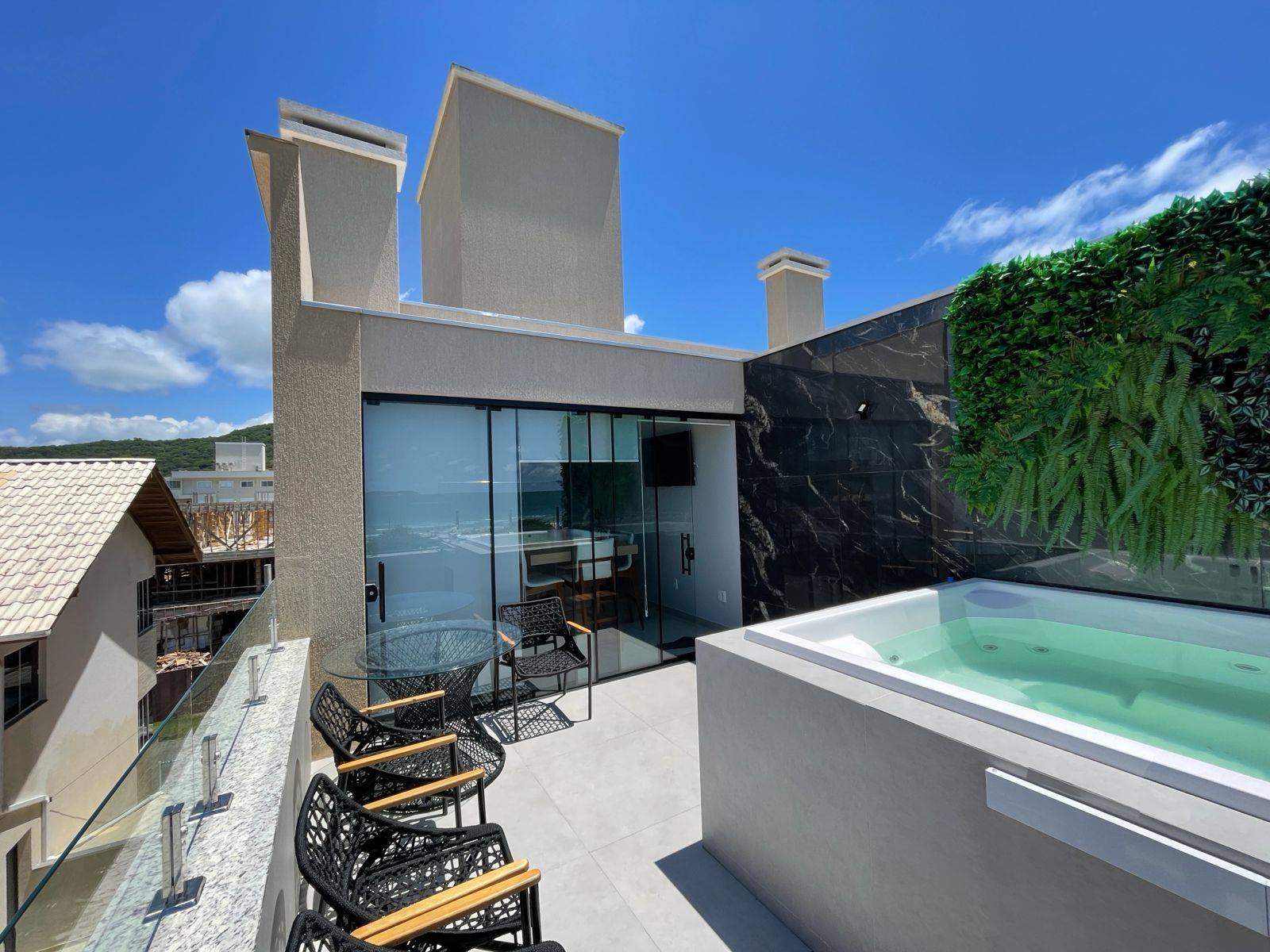 Cobertura, 3 quartos, 145 m² - Foto 1