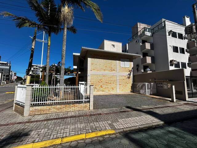 Casa para Temporada em Bombinhas - 2